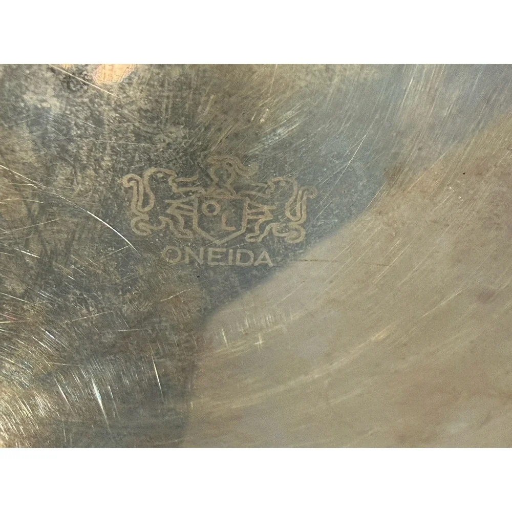 Vintage Oneida Silverplate Round Covered Butter Dish Plastic Liner Plate w/ Top